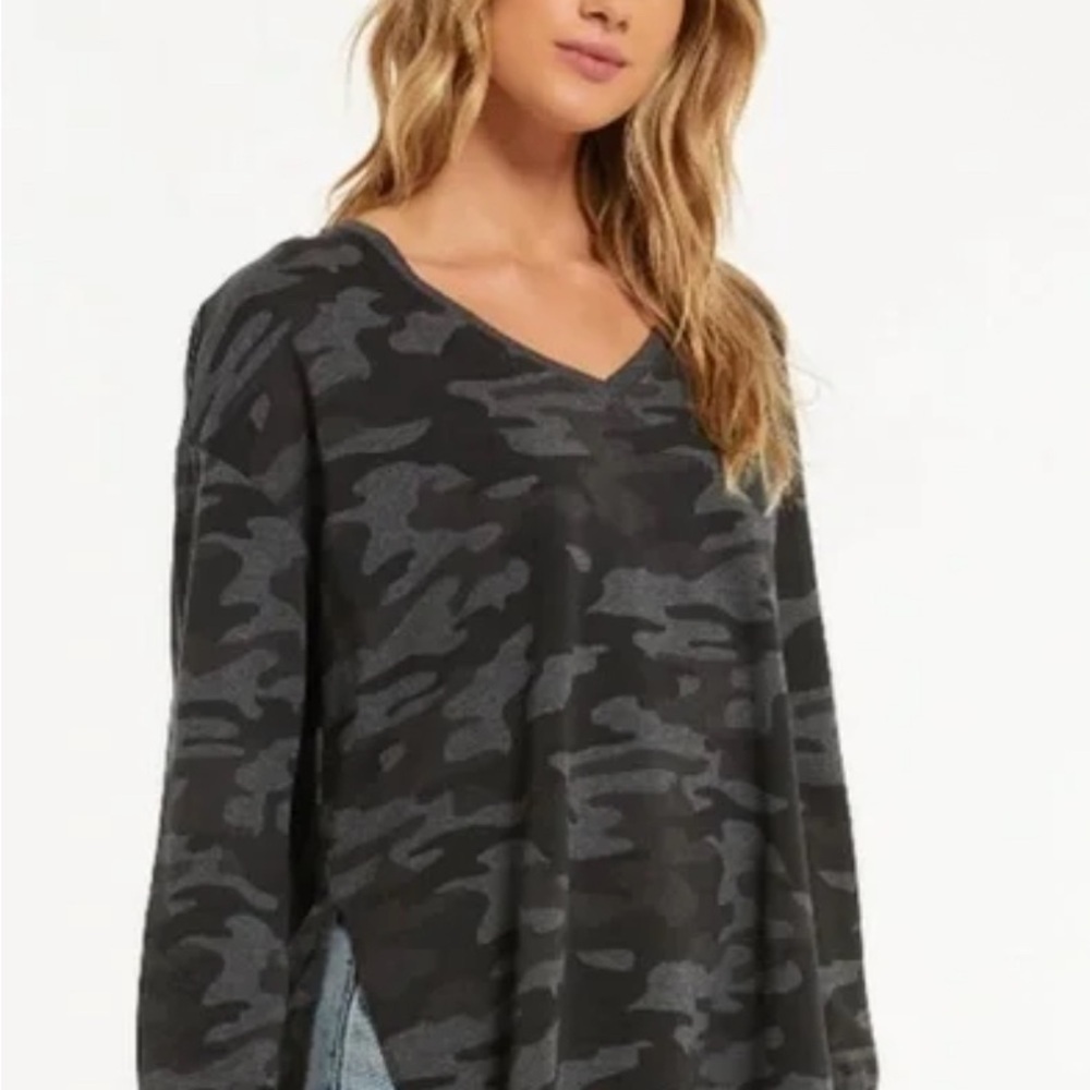 Z Supply Green Camo Long Sleeve Sweatshirt Size Medium